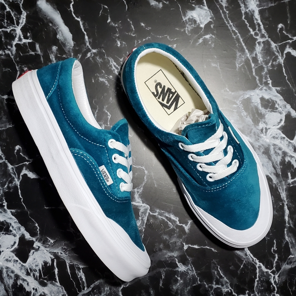 VANS Authentic Canvas Skate Shoes Teal Turquoise Suede Size 5.5 Men 7 Womens